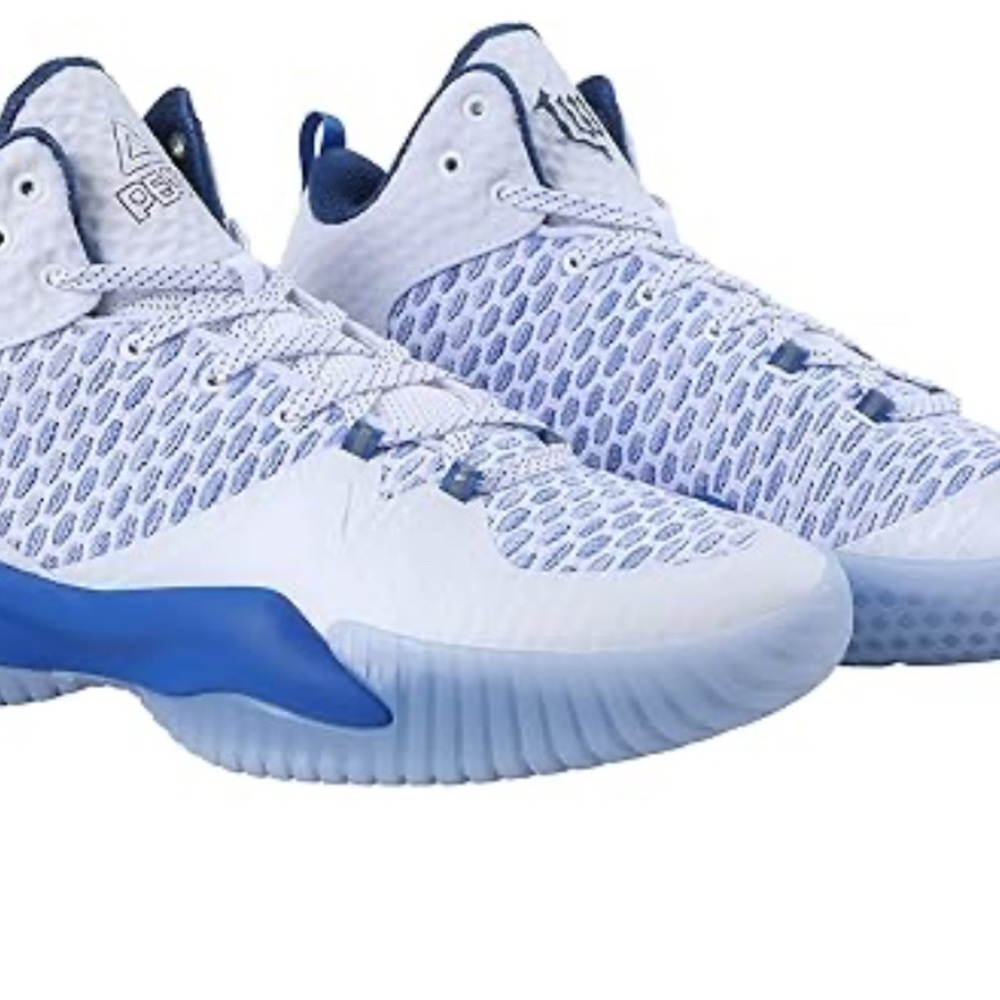 PEAK High Top Men’s Basketball shoe